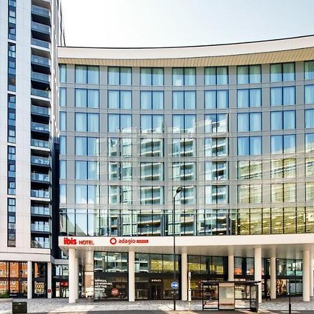 Отель Ibis London Sutton Point Экстерьер фото